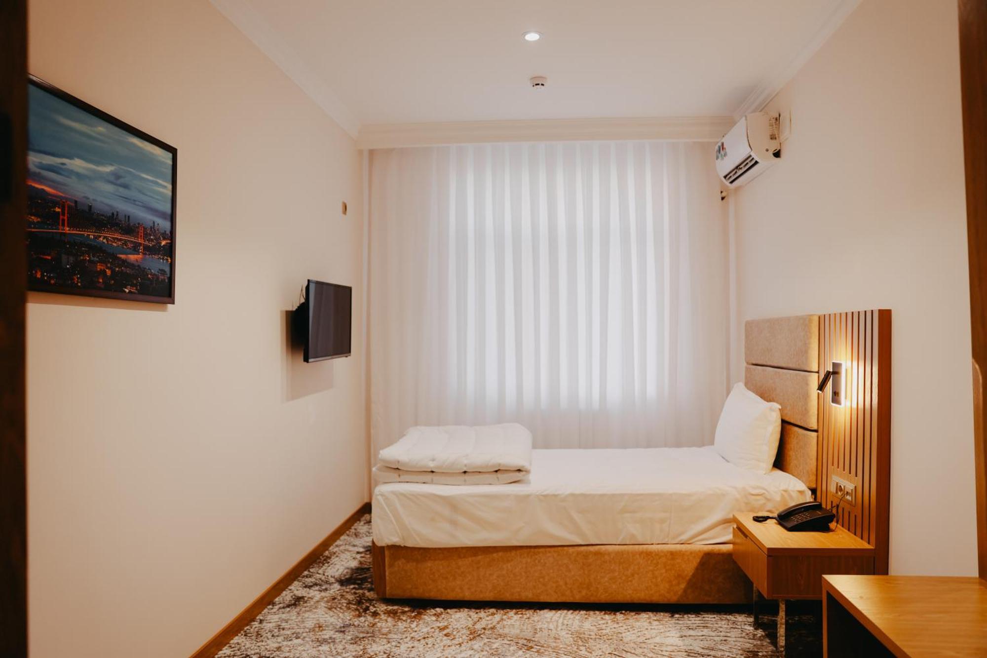 Damir Hotel Nukus Exterior photo